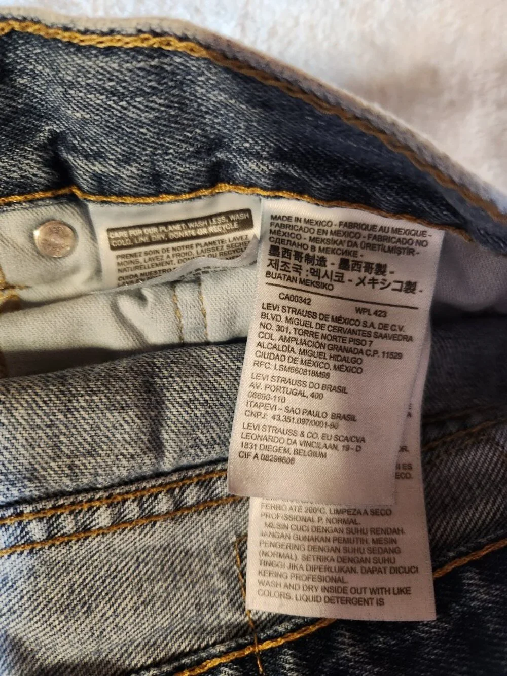 Levis 505 Regular Fit Jeans, Size 36 x 32 - Blue